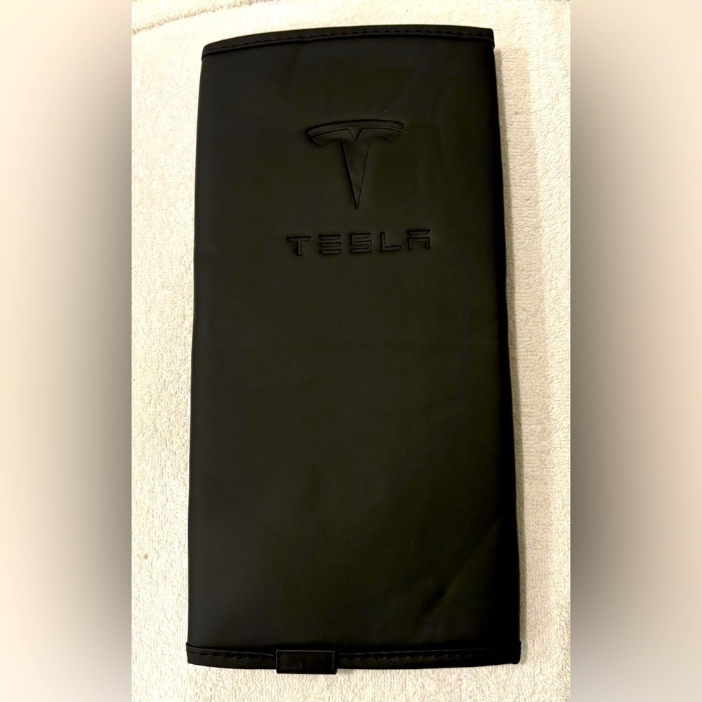 Tesla Black model 3 armrest cover